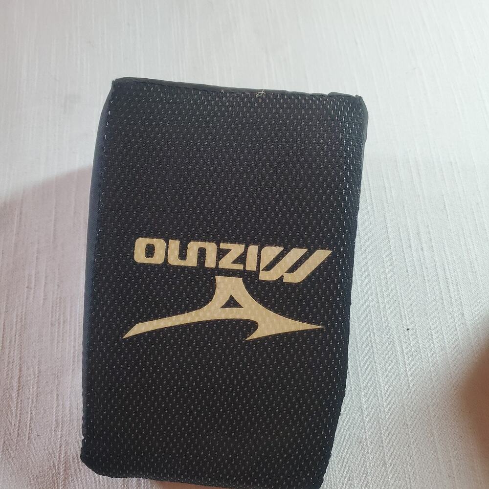 Mizuno Catcher Knee Pad Replacement Protective Guard Baseball Softball Single 1